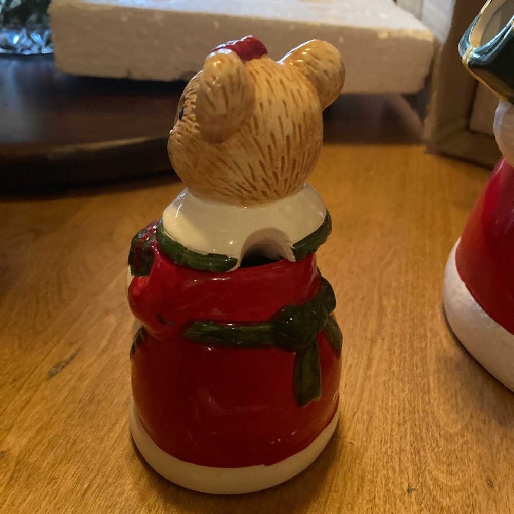 QVC network Holiday Mouse Ceramic Tea Set - Picture 6 of 14